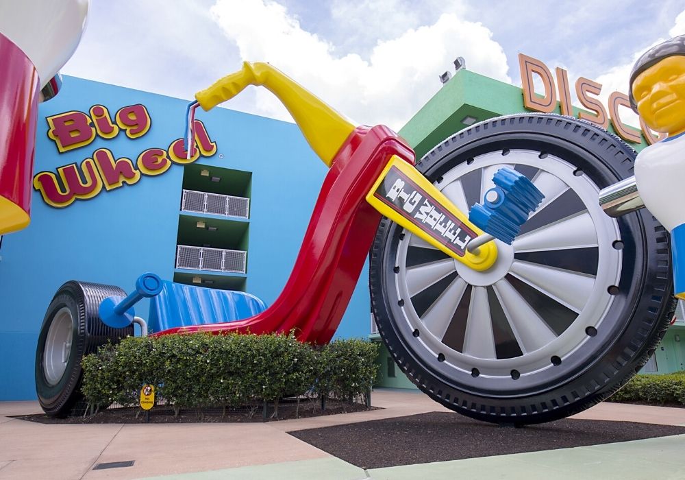 Big Wheel at Pop Century Resort