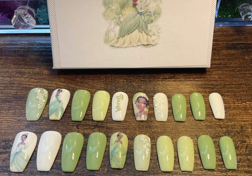 Tiana press-on nails