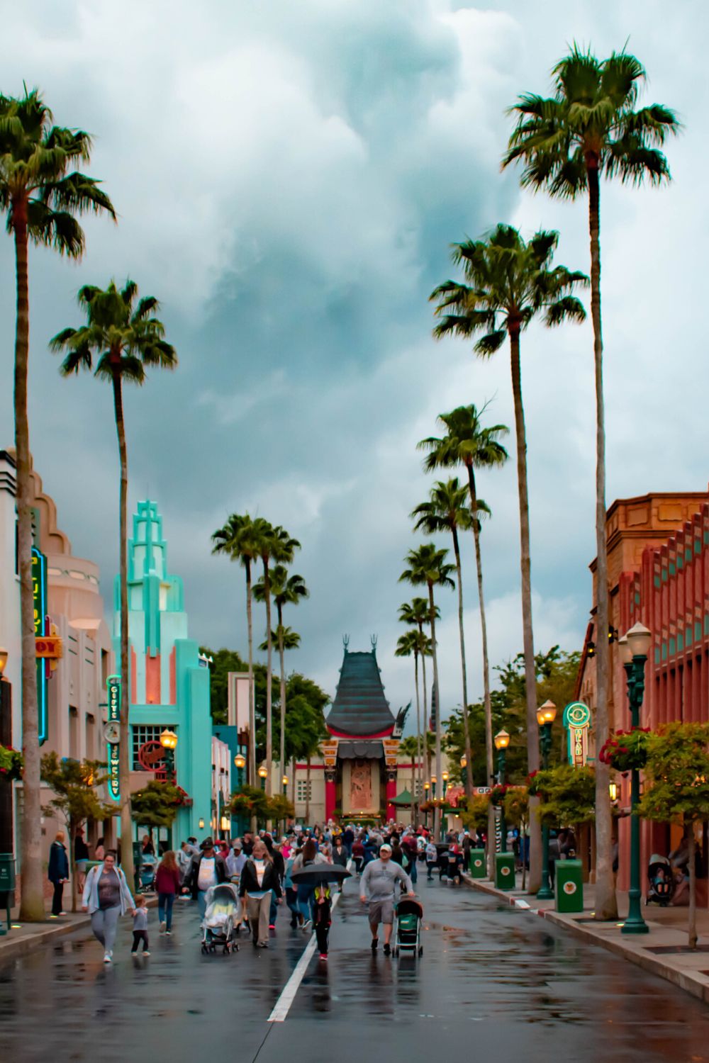 rainy day at Hollywood Studios in Disney World