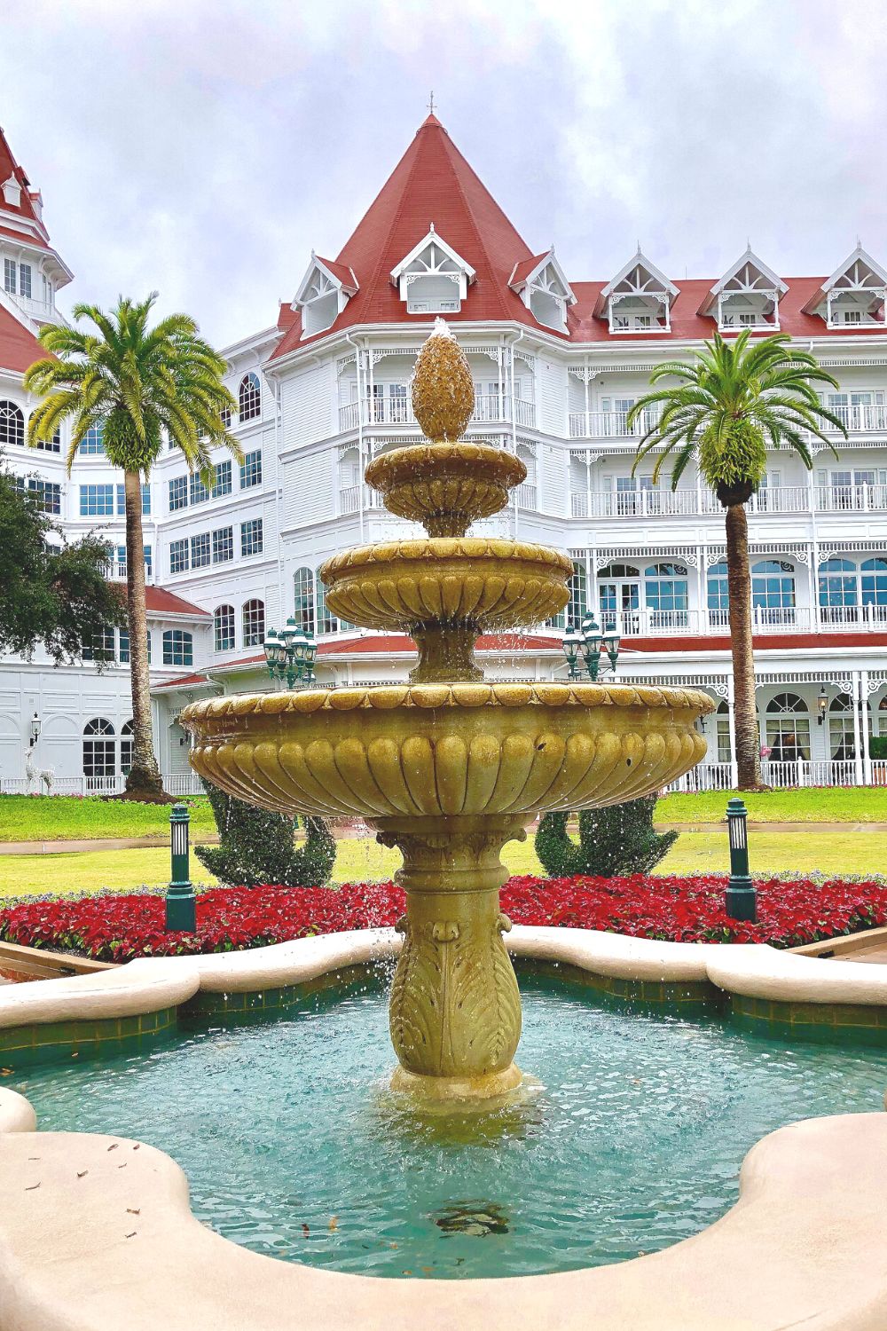 fountain outside of Disney's Grand Floridian Resort in Orlando