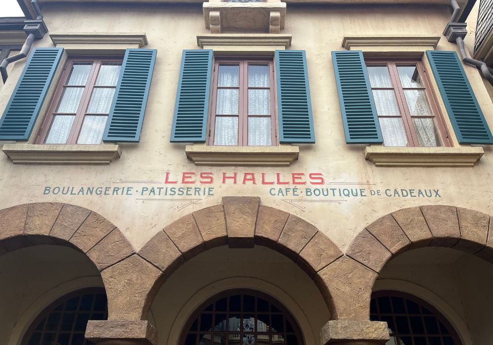 entrance to Les Halles Boulangerie-Patisserie in the France Pavilion of EPCOT, a great quick-service breakfast option