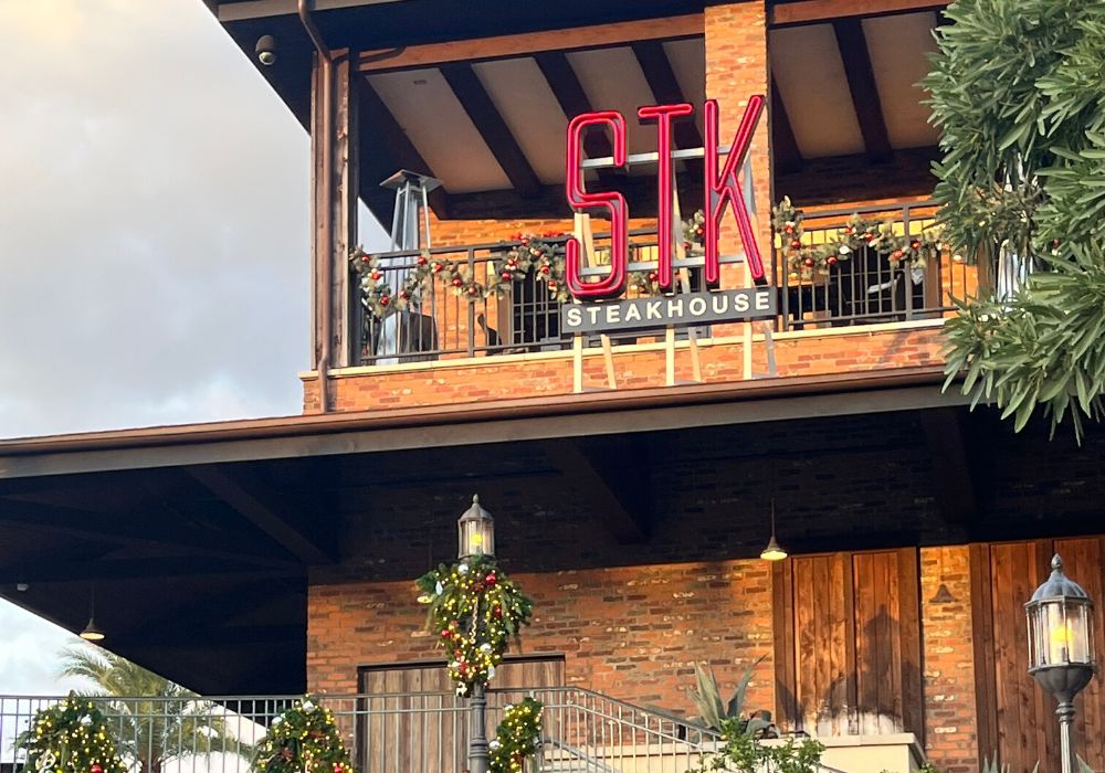 STK Orlando Steakhouse at Disney Springs